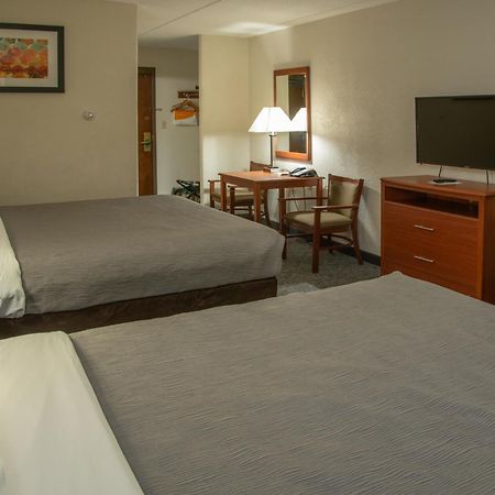Quality Inn Stadium Area Green Bay Exterior foto