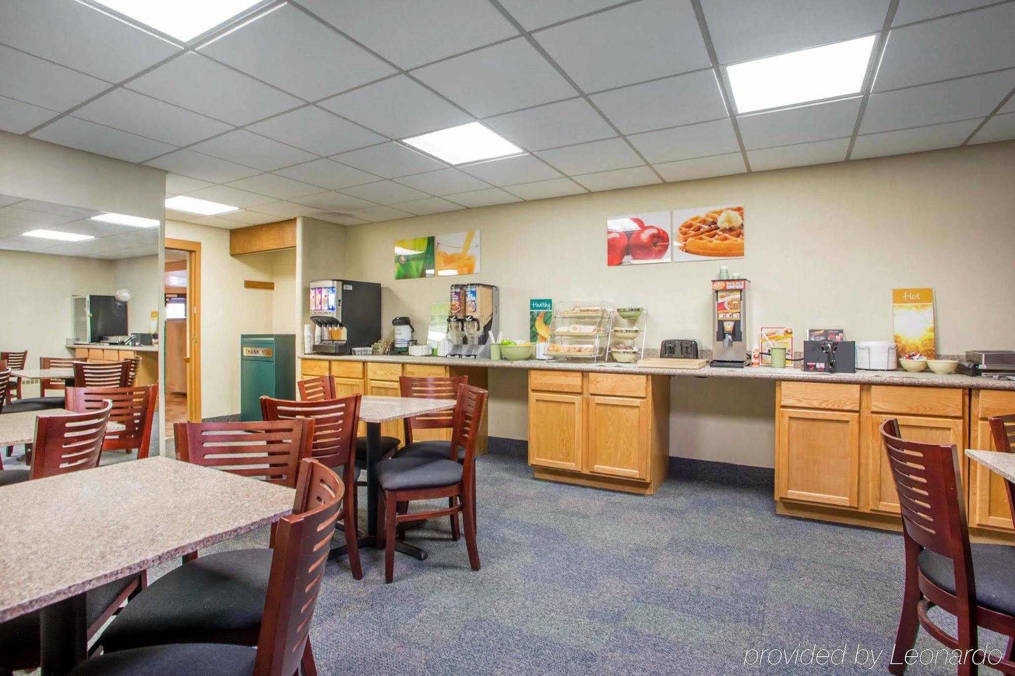 Quality Inn Stadium Area Green Bay Exterior foto